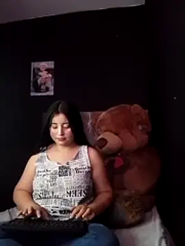 Andreynayoana 18 online show from May 21, 7:43 pm