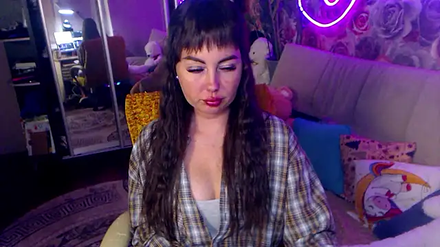 NinaTender22 online show from June 18, 7:18 pm