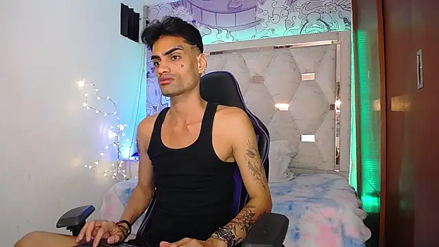 Liam bedoya online show from May 23, 4:07 am