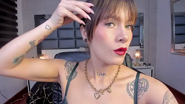 Mrs Regina clk online show from July 10, 3:44 am