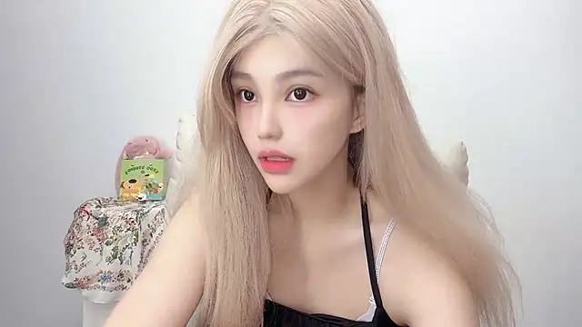 jiangjiang2005 online show from July 24, 7:23 pm