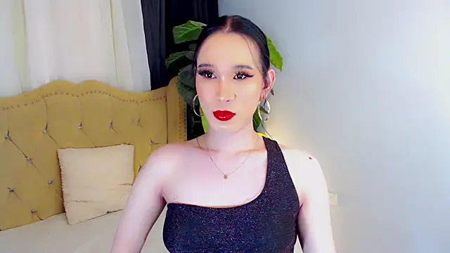 LexiLoreOnTop online show from May 28, 9:39 am