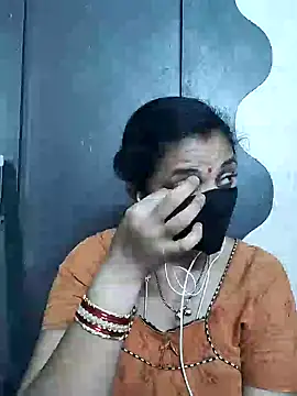 Snapshot of Leela_555 chatting on June 23, 11:03 pm Leela 555 online show from June 23, 11:03 pm