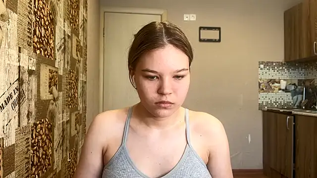 HellyRay online show from June 4, 1:06 pm