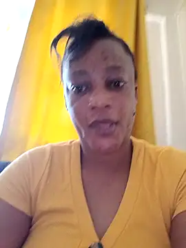 QueenLave online show from May 22, 1:28 pm