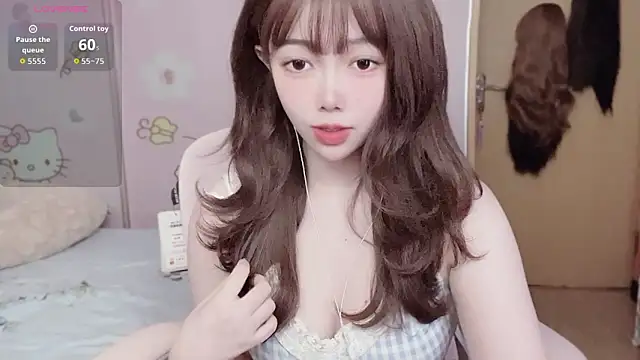 Una 2026 online show from June 4, 6:41 am