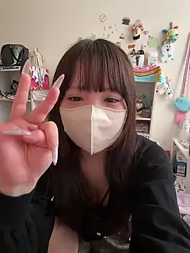 Snapshot of Hirekatsu_18 chatting on July 4, 1:01 am Hirekatsu 18 online show from July 4, 1:01 am