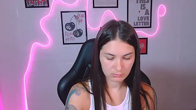 AlisaFrost online show from May 26, 8:27 pm