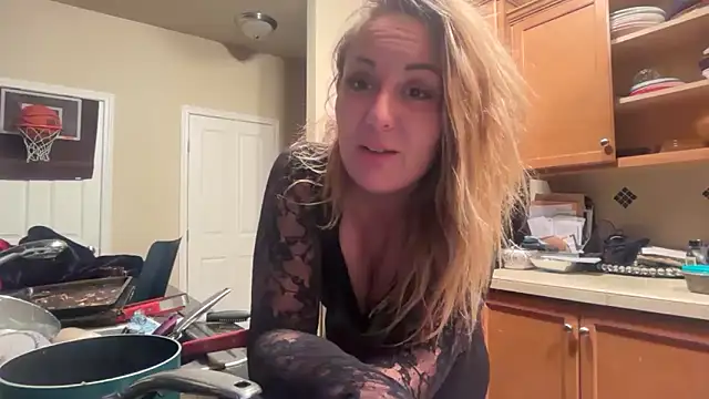 missbritneyfoxx online show from May 23, 6:07 am