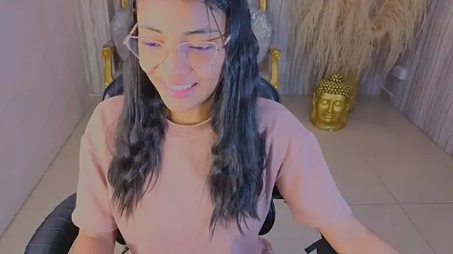 valentina gomez s online show from July 1, 12:40 pm