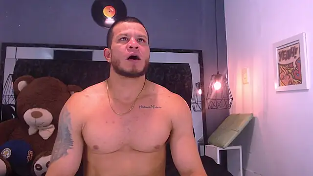 Maximiliano Stronge online show from June 4, 7:09 pm