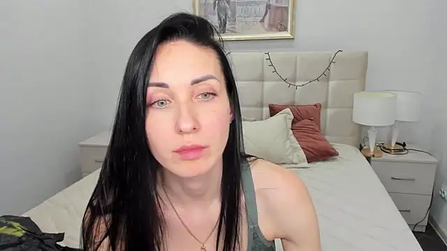 Snapshot of BouncySweety chatting on January 13, 10:35 pm BouncySweety online show from January 13, 10:35 pm