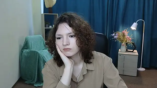 MargieLovering online show from May 26, 7:15 am