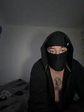 skimaskduringsex online show from May 28, 8:55 am