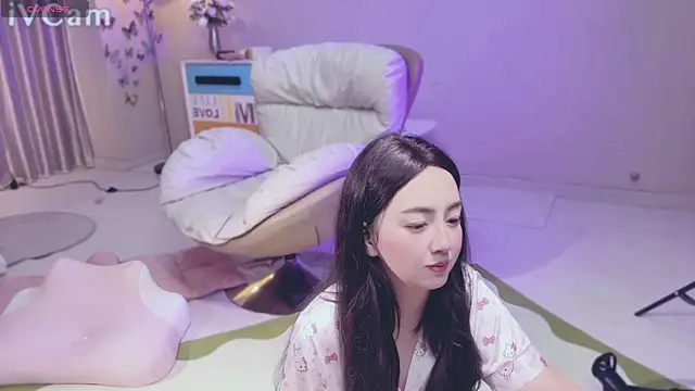 Snapshot of qianqianliao chatting on July 1, 5:31 am qianqianliao online show from July 1, 5:31 am