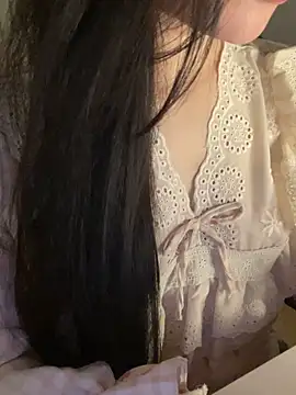 Donna maxi online show from June 9, 2:06 pm
