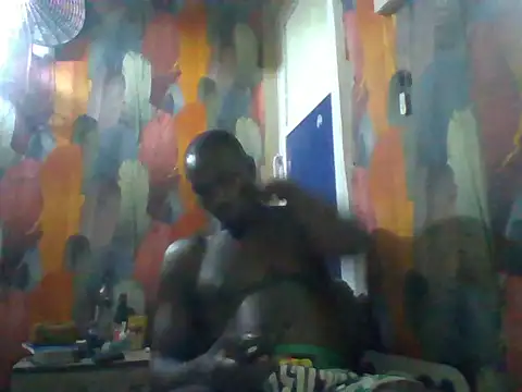 Snapshot of BlaqAarow chatting on July 18, 1:37 pm BlaqAarow online show from July 18, 1:37 pm