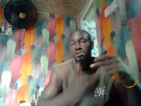 Snapshot of BlaqAarow chatting on July 24, 8:23 am BlaqAarow online show from July 24, 8:23 am