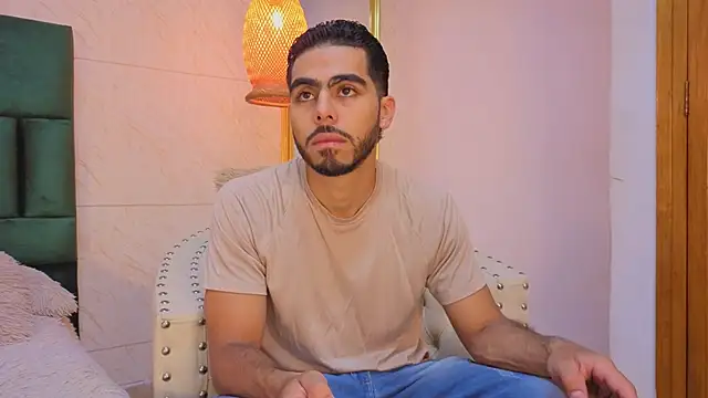 Jadiel Stone online show from June 5, 12:11 pm