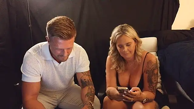 CharlieKnightDDD online show from July 5, 1:01 am