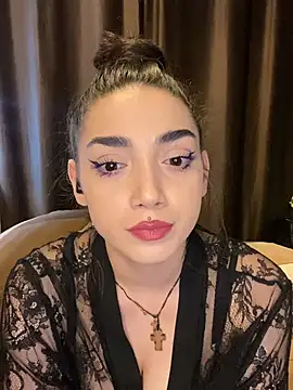 DaisyDoll4You online show from May 25, 9:43 pm