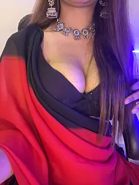 Snapshot of indian_beautity chatting on June 3, 6:27 am indian beautity online show from June 3, 6:27 am