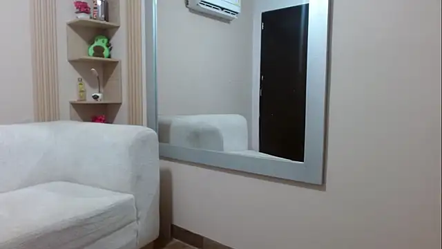  cloe 21 online show from June 17, 12:18 pm