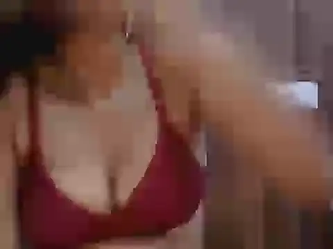 Snapshot of Himanshi_Singh chatting on June 4, 11:16 am Himanshi Singh online show from June 4, 11:16 am