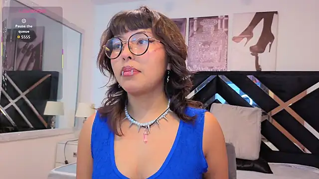 Snapshot of hannita_01 chatting on June 3, 11:57 am hannita 01 online show from June 3, 11:57 am