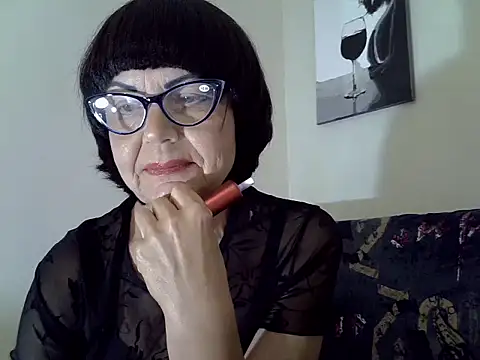 Snapshot of Marys3773 chatting on July 14, 4:13 pm Marys3773 online show from July 14, 4:13 pm