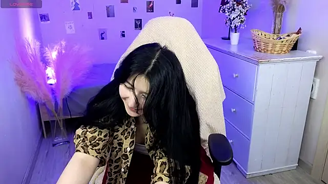 Snapshot of Vanessa_LimX chatting on June 21, 12:52 pm Vanessa LimX online show from June 21, 12:52 pm