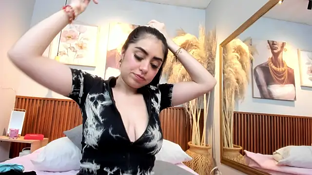 Snapshot of CARLA_FERRERM chatting on July 11, 10:11 pm CARLA FERRERM online show from July 11, 10:11 pm