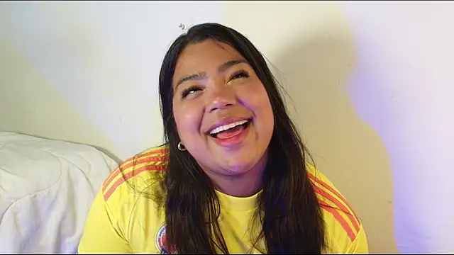 emily morgam online show from June 18, 4:13 am