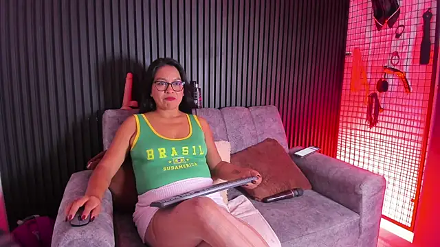 Snapshot of 1Mature__Naughty chatting on June 19, 3:55 am 1Mature Naughty online show from June 19, 3:55 am