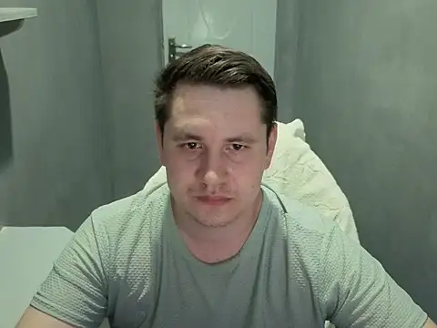 Snapshot of Max_Marlyn chatting on June 15, 8:44 pm Max Marlyn online show from June 15, 8:44 pm