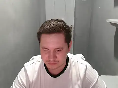 Snapshot of Max_Marlyn chatting on June 20, 4:54 pm Max Marlyn online show from June 20, 4:54 pm