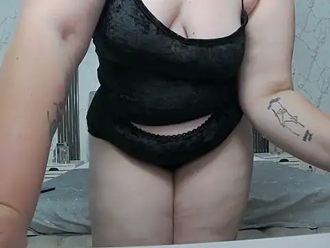  AmberMuse  online show from June 10, 4:12 am