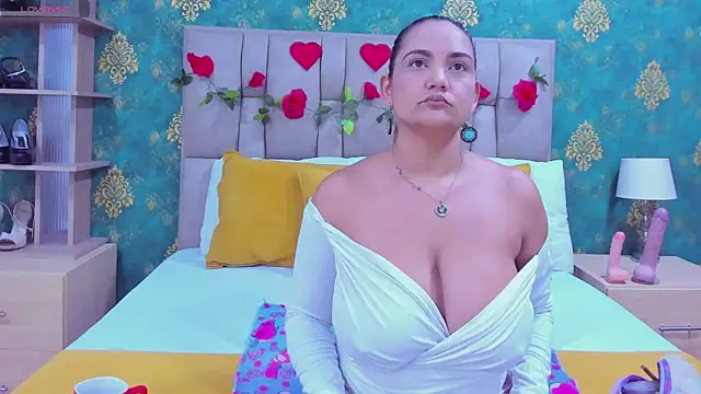 SamyPrincexx online show from October 1, 9:21 pm