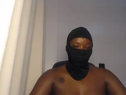 Ebony heat online show from June 1, 5:47 pm