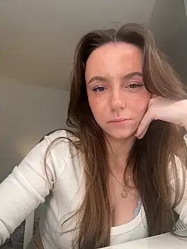 Cherry-Bean online show from May 27, 8:50 pm