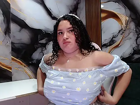  Anitacute online show from May 26, 5:20 pm