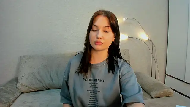 AliciaCollinss online show from June 6, 3:39 pm