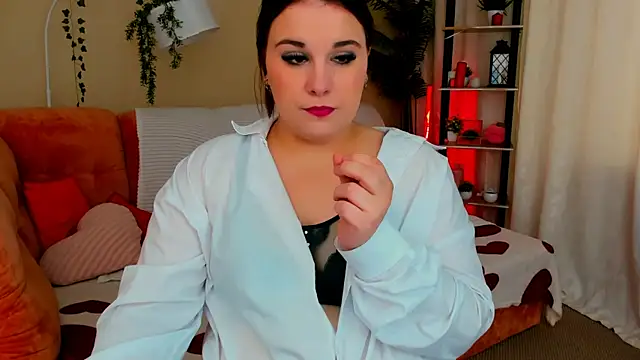 OliviaTwens online show from July 23, 4:10 am