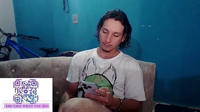 Snapshot of MrKingsaintx chatting on June 27, 11:04 am MrKingsaintx online show from June 27, 11:04 am