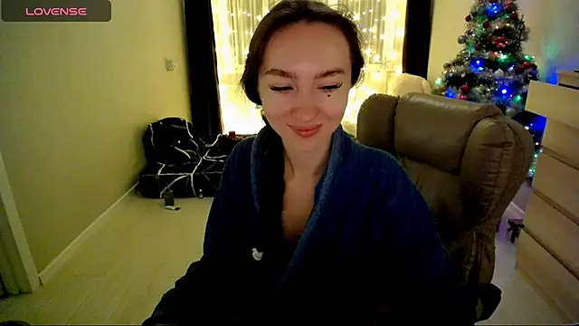 Snapshot of Maryana_Ro chatting on February 3, 11:36 pm Maryana Ro online show from February 3, 11:36 pm