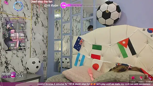 Snapshot of Bell_Rose chatting on June 27, 3:50 pm Bell Rose online show from June 27, 3:50 pm