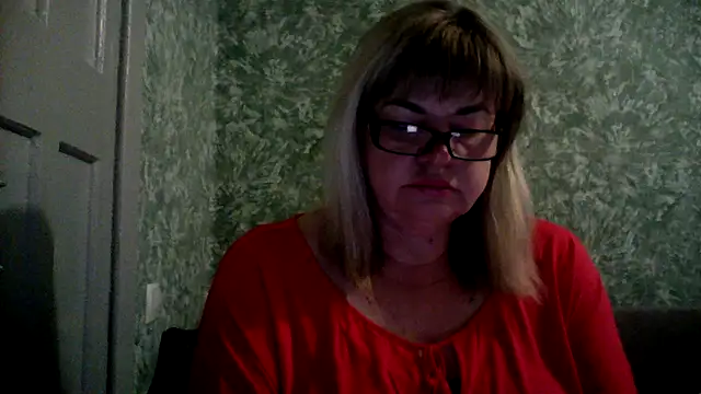 Empress211 online show from June 3, 2:03 am