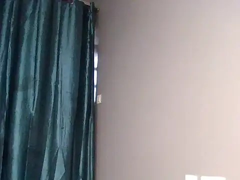 slim berry01 online show from June 12, 12:37 pm