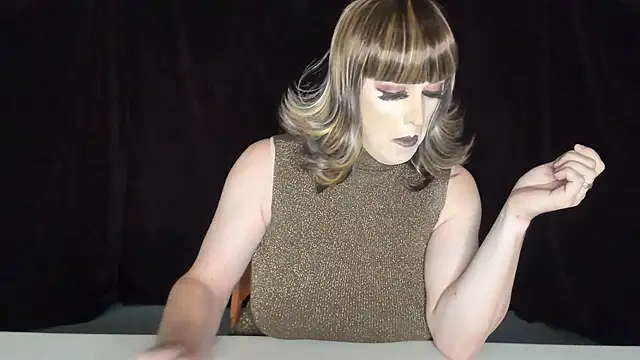 Snapshot of Danielle_tv33 chatting on September 12, 4:29 pm Danielle tv33 online show from September 12, 4:29 pm