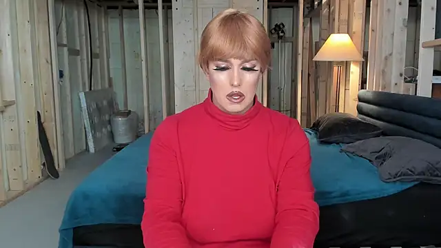 Snapshot of Danielle_tv33 chatting on February 6, 6:55 pm Danielle tv33 online show from February 6, 6:55 pm